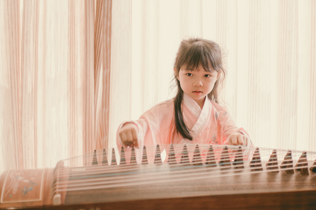 ¿Cuánto Sabes Sobre el Guzheng y Sus Cuerdas?
