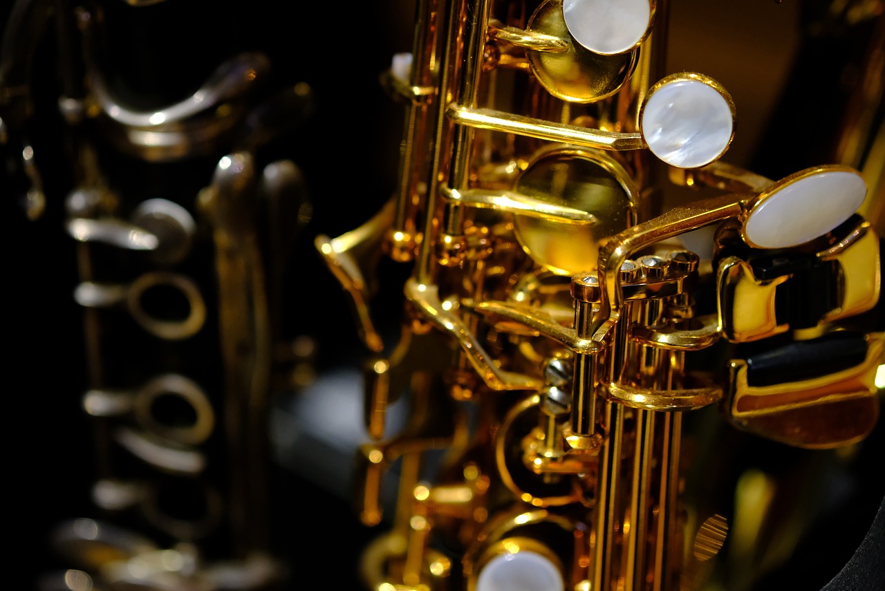 ¿Cómo funciona un clarinete y para qué se usa?