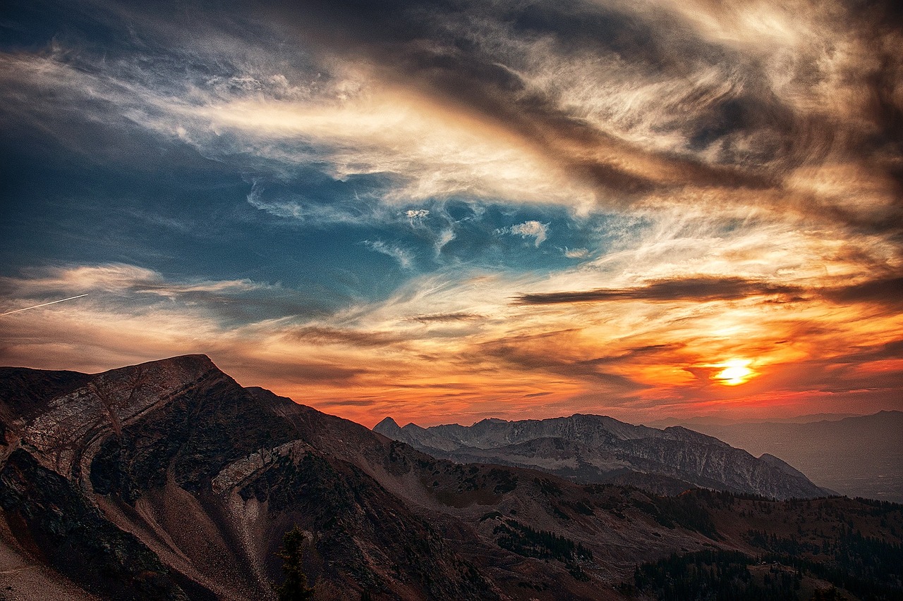 ¿Qué hay detrás del Sol? Un breve resumen
